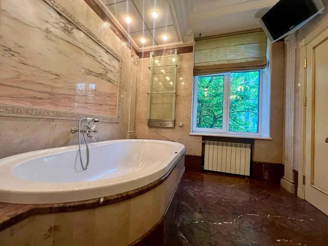 Apartments Rentals Ukraine On Kreshchatik Киев