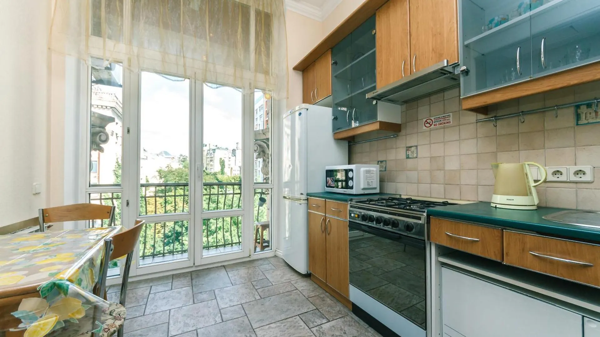 Apartments Rentals Ukraine On Kreshchatik Kyiv